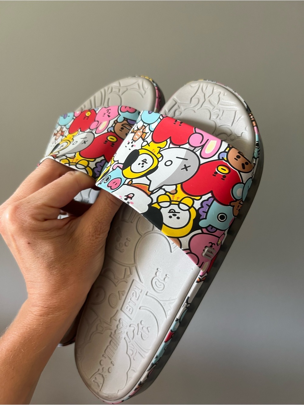 Melissa X Bt21 (BTS) Slides